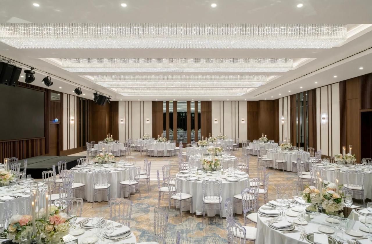Отель Crowne Plaza Istanbul - Ortakoy Bosphorus By Ihg Экстерьер фото